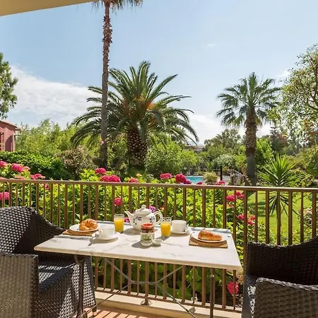 公寓 Self Catering Studio At Le Home, Calvi, Corsica 卡尔维